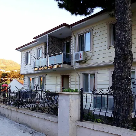 Cerit Homestay
